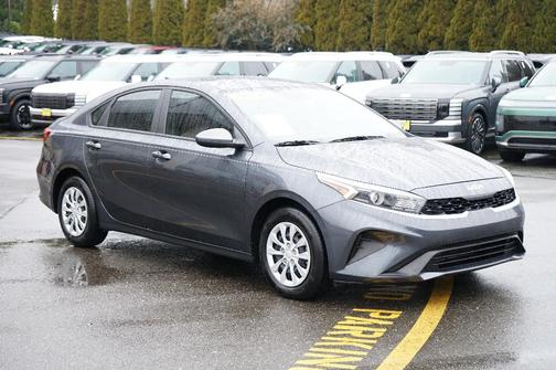 2023 Kia Forte LX