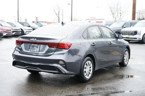2023 Kia Forte LX