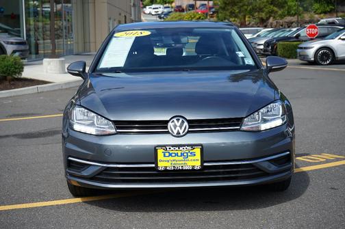 2018 Volkswagen Golf TSI S