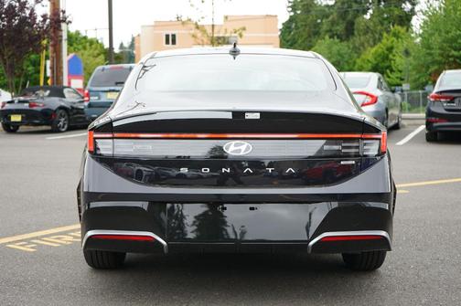 2026 Hyundai SONATA Hybrid SEL