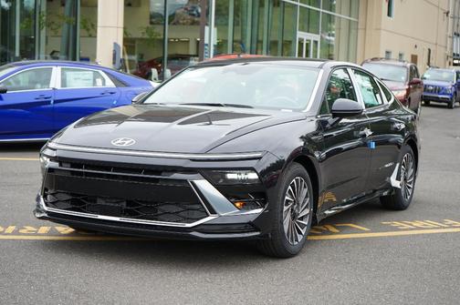 2026 Hyundai SONATA Hybrid SEL
