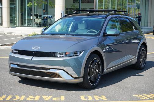 2025 Hyundai IONIQ 5 Limited