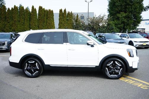 2023 Kia Telluride EX
