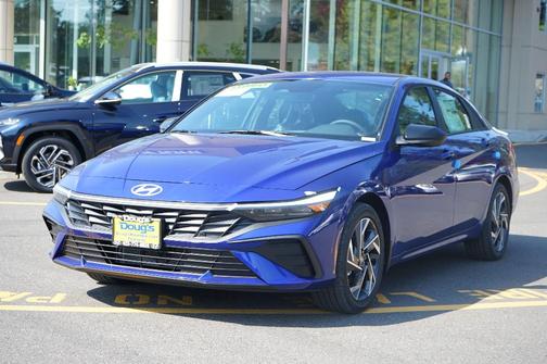 2025 Hyundai ELANTRA HEV SEL