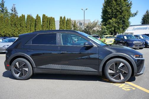 2025 Hyundai IONIQ 5 SEL