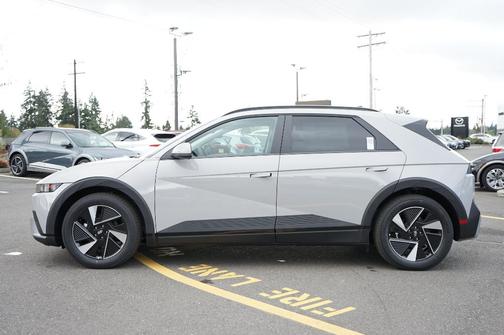 2025 Hyundai IONIQ 5 SEL