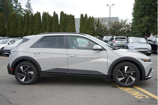 2025 Hyundai IONIQ 5 SEL