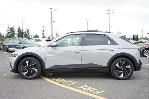 2025 Hyundai IONIQ 5 SEL