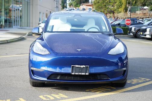 2024 Tesla Model Y Long Range