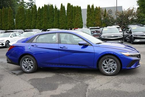 2025 Hyundai ELANTRA HEV Blue
