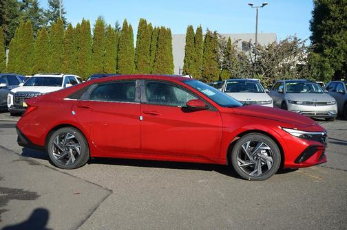 2025 Hyundai ELANTRA SEL Convenience