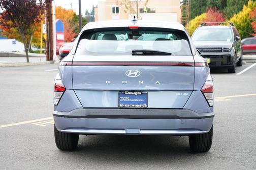 2024 Hyundai KONA EV SE