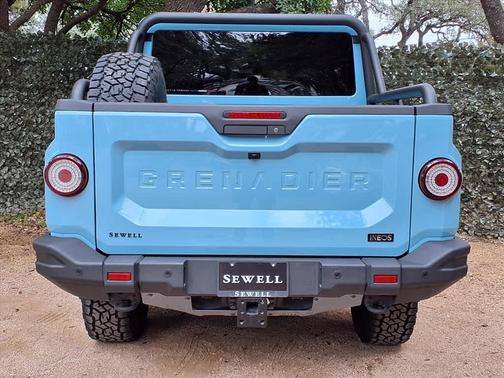 2025 INEOS Grenadier Quartermaster 