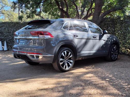 2021 Volkswagen Atlas Cross Sport 3.6L V6 SEL R-Line