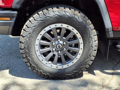 2025 INEOS Grenadier FIELDMASTER EDITION