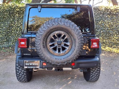 2025 Jeep Wrangler Rubicon 392