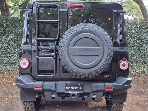 2025 INEOS Grenadier FIELDMASTER EDITION