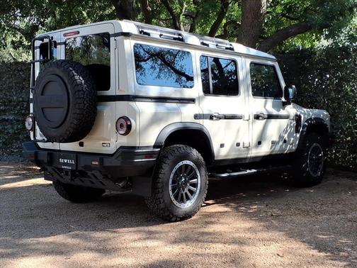 2025 INEOS Grenadier FIELDMASTER EDITION