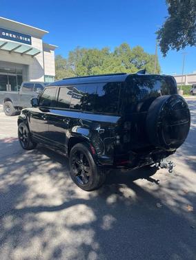 2024 Land Rover Defender P400 X