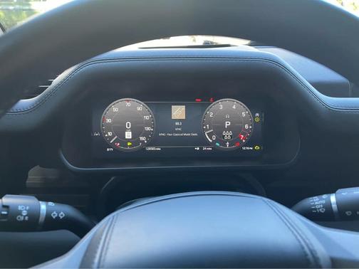 2024 Land Rover Defender P400 X