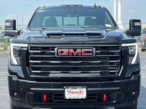 2025 GMC Sierra 2500 AT4