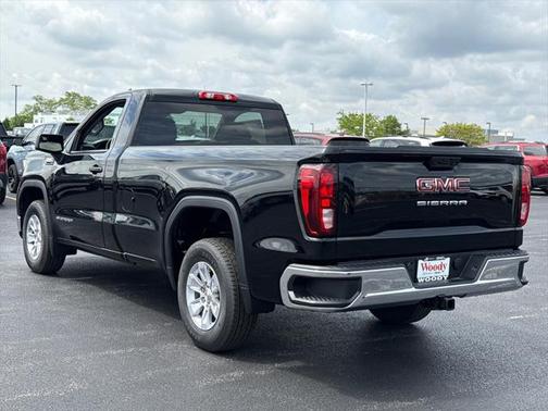 2025 GMC Sierra 1500 Pro