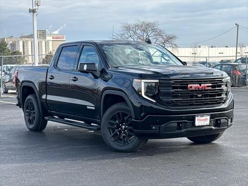 2025 GMC Sierra 1500 Elevation