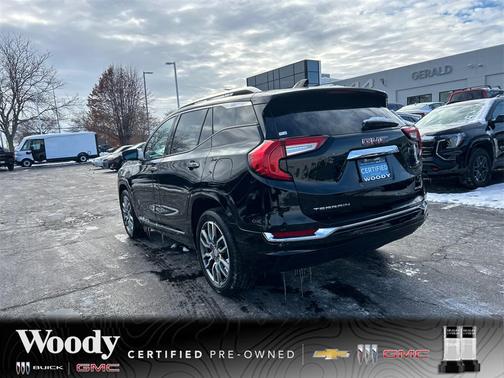 2023 GMC Terrain Denali