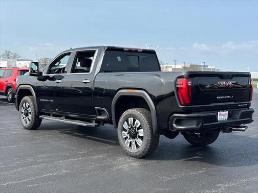 2025 GMC Sierra 2500 Denali