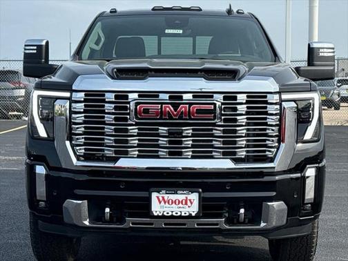 2025 GMC Sierra 2500 Denali