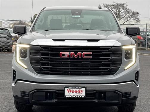 2025 GMC Sierra 1500 Pro