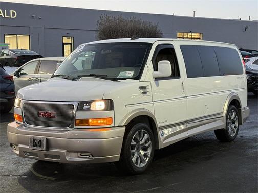 2022 GMC Savana 2500 Work Van