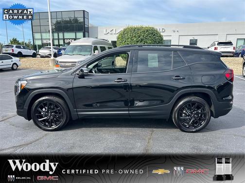 2024 GMC Terrain SLT