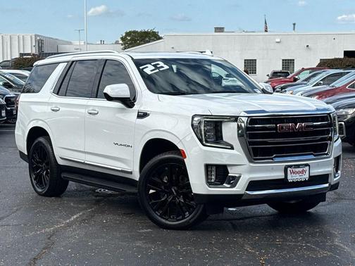 2023 GMC Yukon SLT