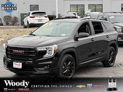 2023 GMC Terrain SLT