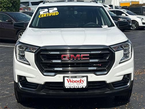 2022 GMC Terrain AWD AT4