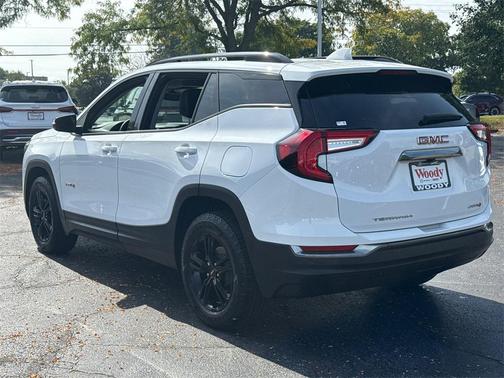 2022 GMC Terrain AWD AT4