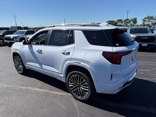 Glacier White Tricoat 2026 GMC Terrain AWD Denali