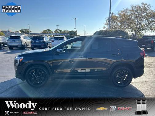 2022 GMC Terrain SLE