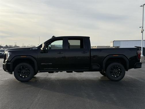 2026 GMC Sierra 3500 AT4