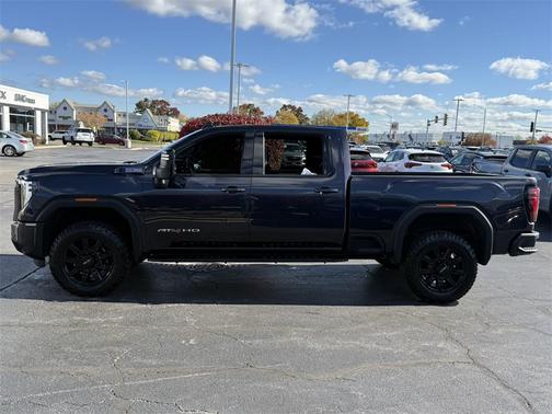 2024 GMC Sierra 2500 AT4