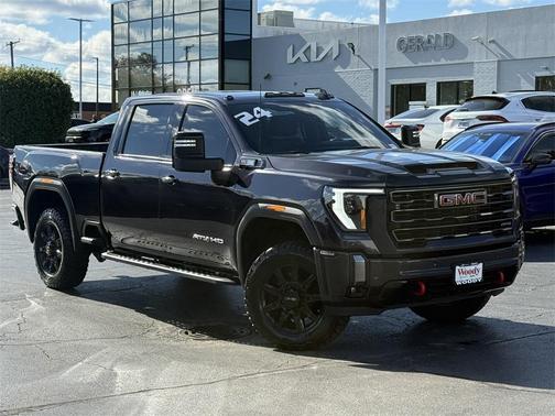 2024 GMC Sierra 2500 AT4