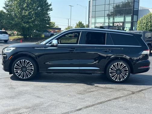 2022 Lincoln Aviator Black Label AWD