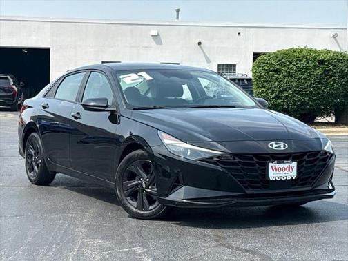 2021 Hyundai ELANTRA SEL