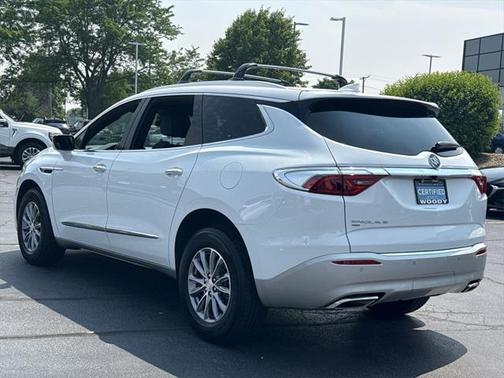 2022 Buick Enclave AWD Essence