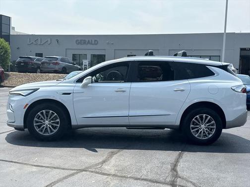 2022 Buick Enclave AWD Essence
