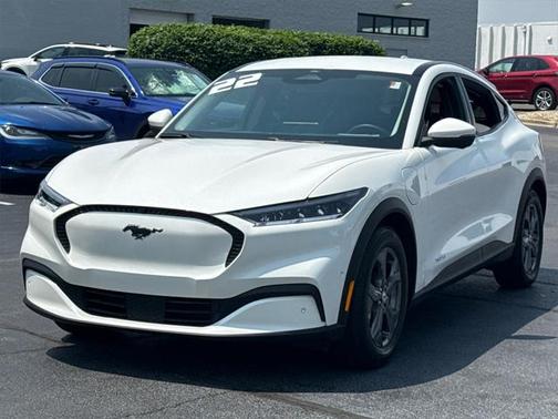 2022 Ford Mustang Mach-E Select