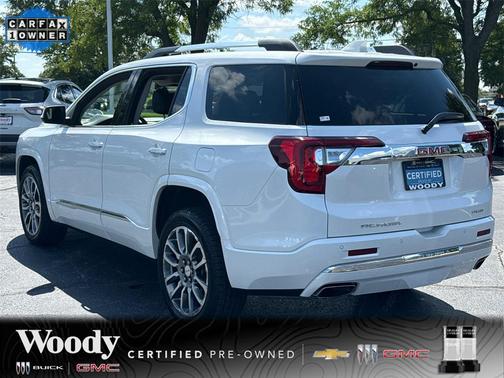 2023 GMC Acadia Denali