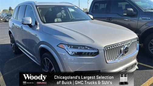 2023 Volvo XC90 B5 Plus