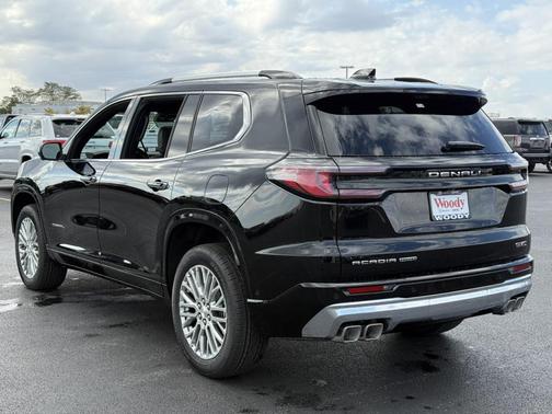 2026 GMC Acadia AWD Denali